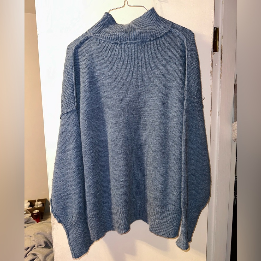 La‎ miel ladies high neck oversized blue sweater size medium - Picture 3 of 5